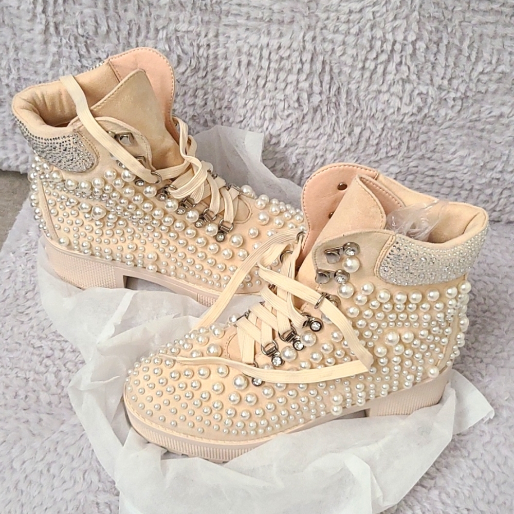 Azalea Wang White Studded Booties